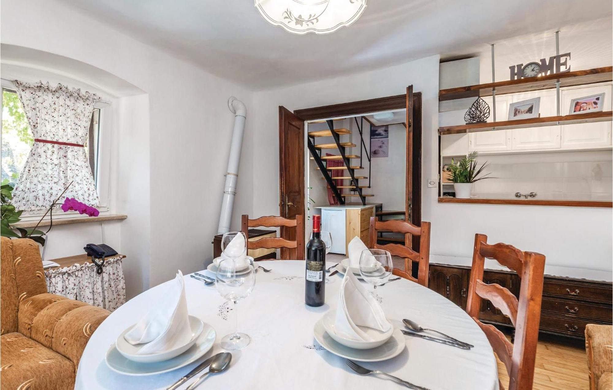 Nice Apartment In Kastav With Wifi Exteriér fotografie